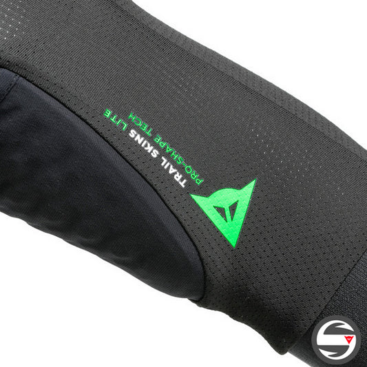 TRAIL SKINS LITE KNEE GUARDS 001 BLACK