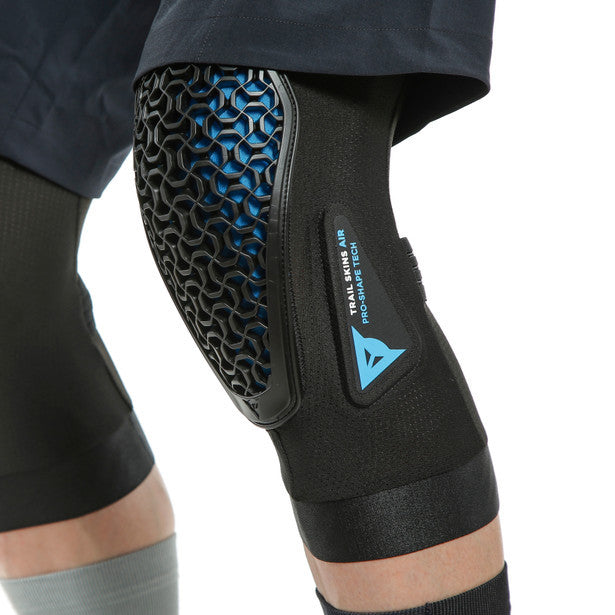 TRAIL SKINS AIR KNEE GUARDS