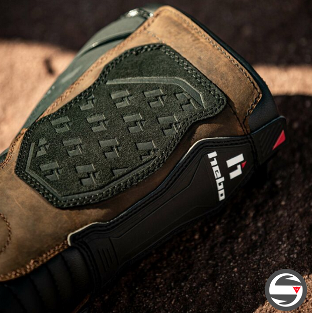 HT1021NTR BOTA TRIAL TECH 3.0 PIEL BROWN BLACK
