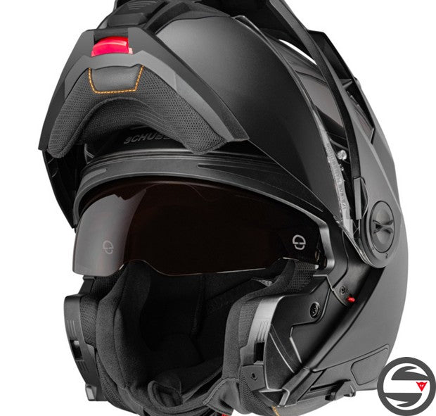 E2 MATT BLACK SCHUBERTH ECE 22.06