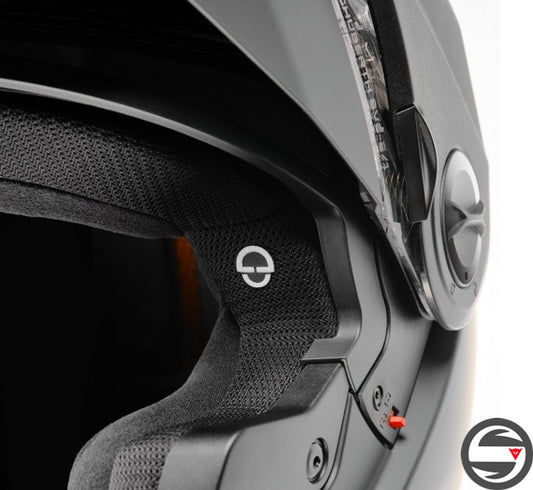 E2 MATT BLACK SCHUBERTH ECE 22.06