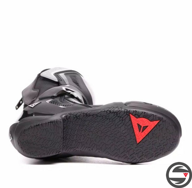 NEXUS 3 IN & OUT 631 BLACK