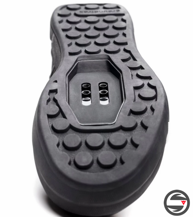 HG MATERIA PRO 631 BLACK SHOES DAINESE