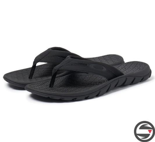13477-02E OPERATIVE SANDAL BLACKOUT
