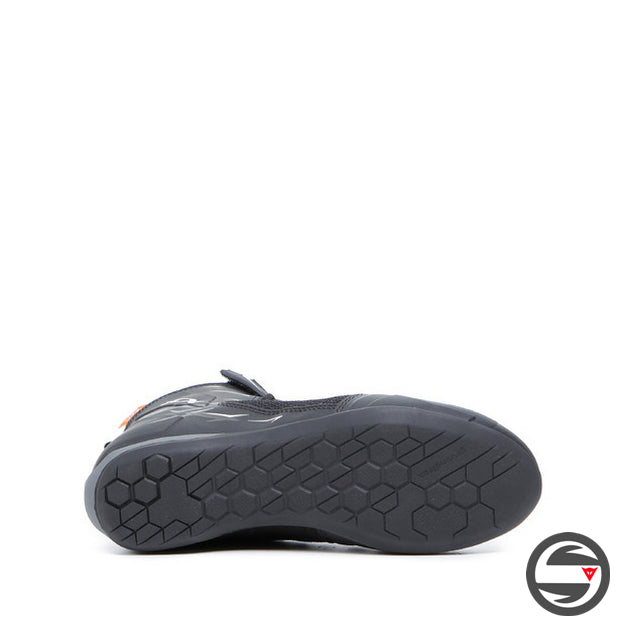 R04D LADY AIR TCX 622 BLACK WHITE SHOES ROAD