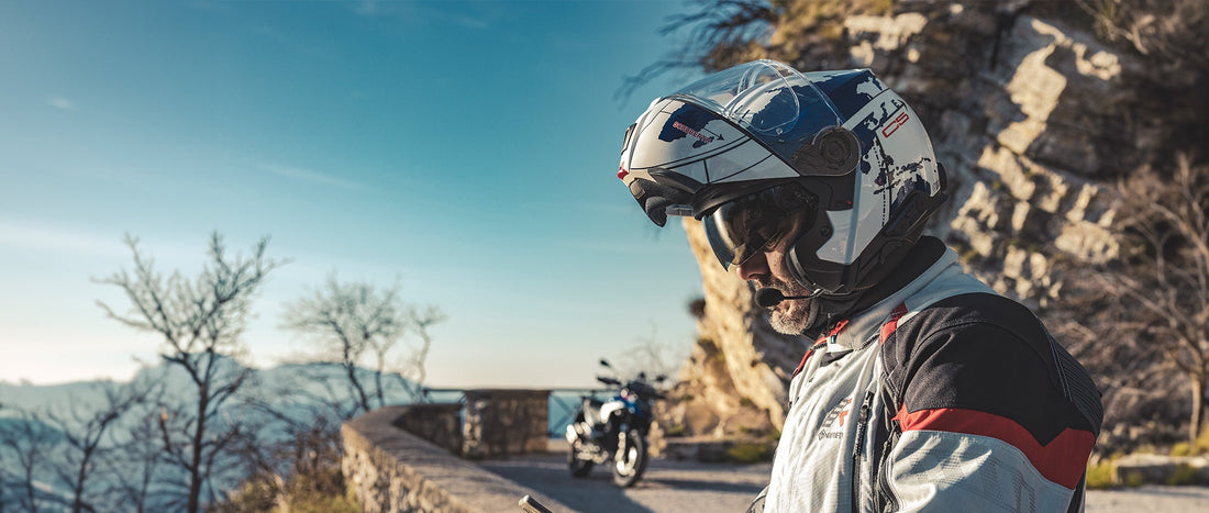 Scopri l'Eccellenza in Ogni Viaggio con il Casco Schuberth C5