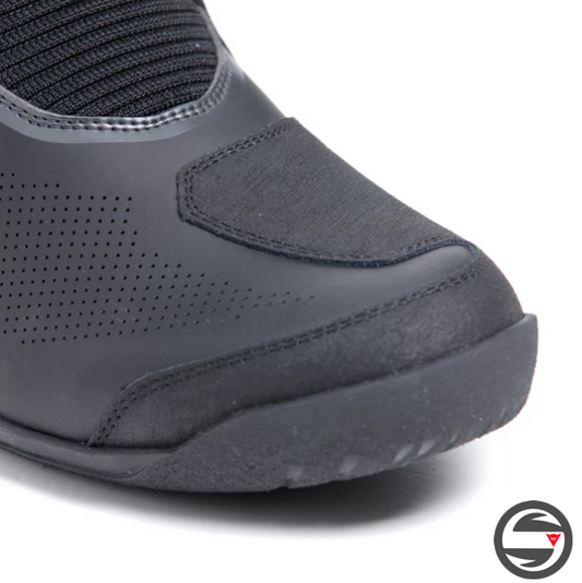 GORE FREELAND 2 GORE-TEX 001 BOOTS BLACK