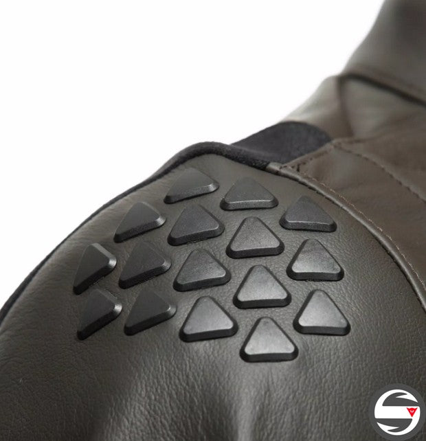 ISTRICE QDF PERF. LEATHER JACKET 005 DARK BROWN