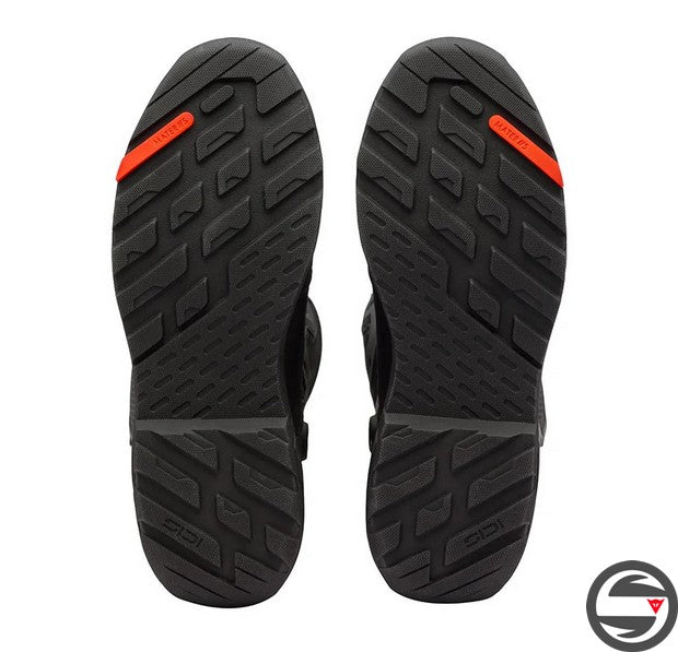 TAURUS GTX BLACK