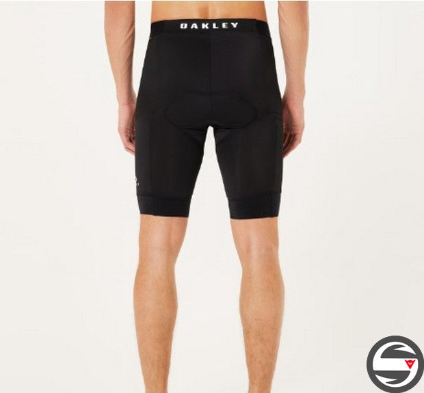FOA406780 02E SEEKER ULTRA LINER SHORT BLACKOUT
