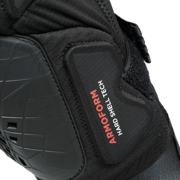 ARMOFORM PRO KNEE GUARDS DAINESE